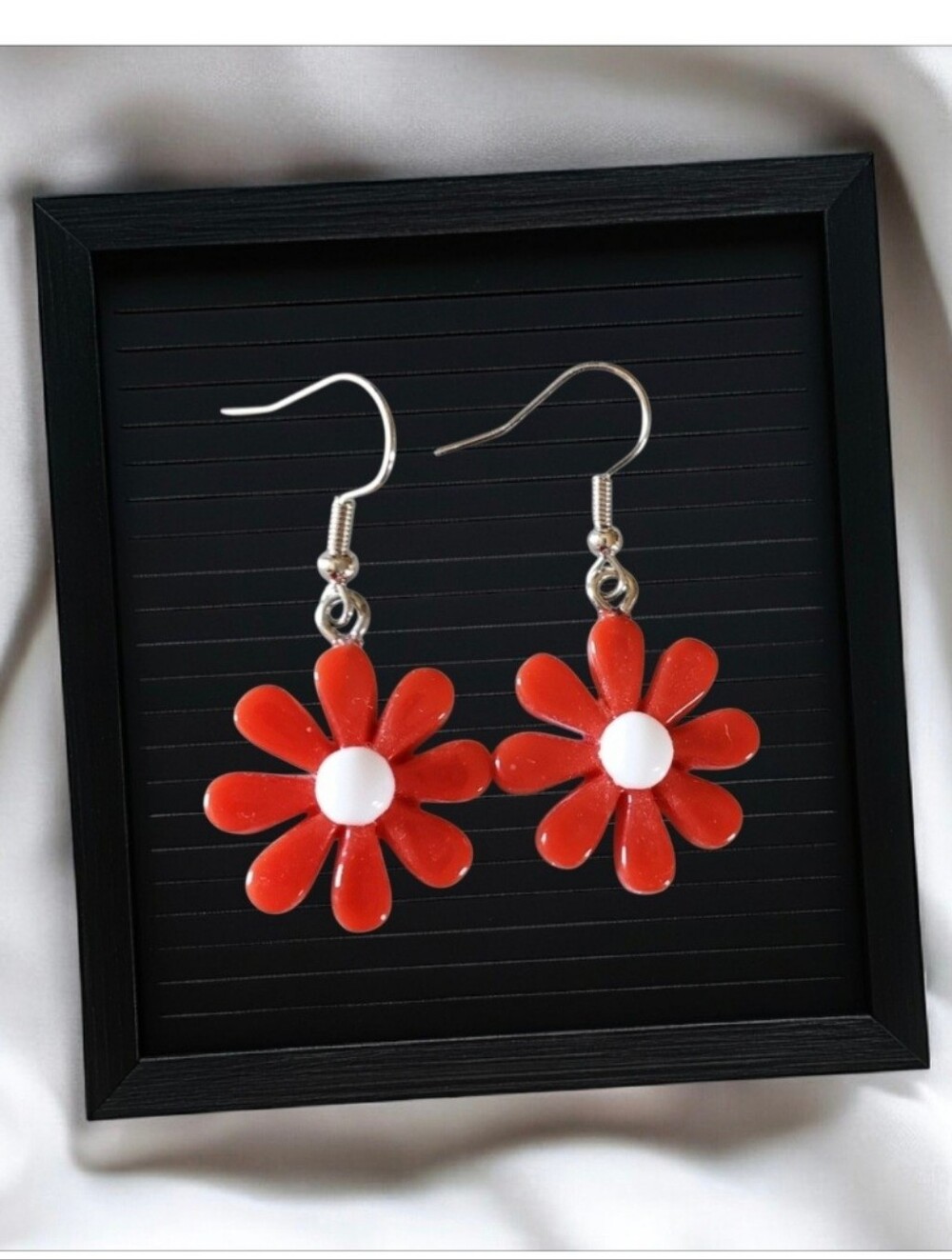 Red Daisy Flower Earrings